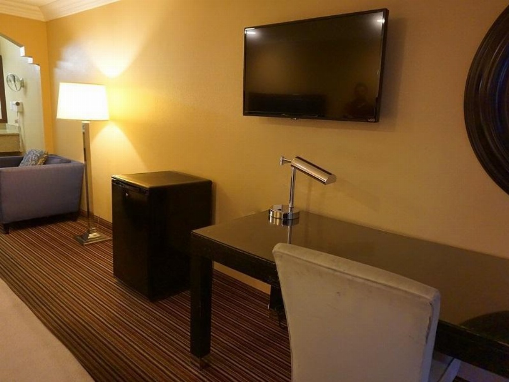 Hollywood Inn Express South