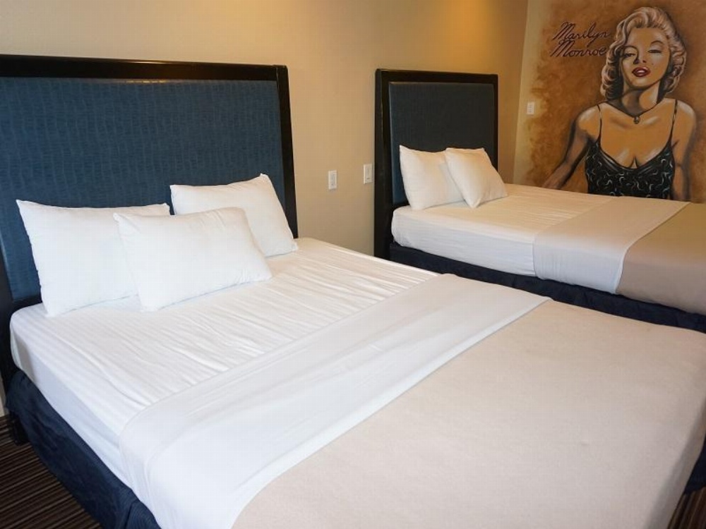 Hollywood Inn Express South